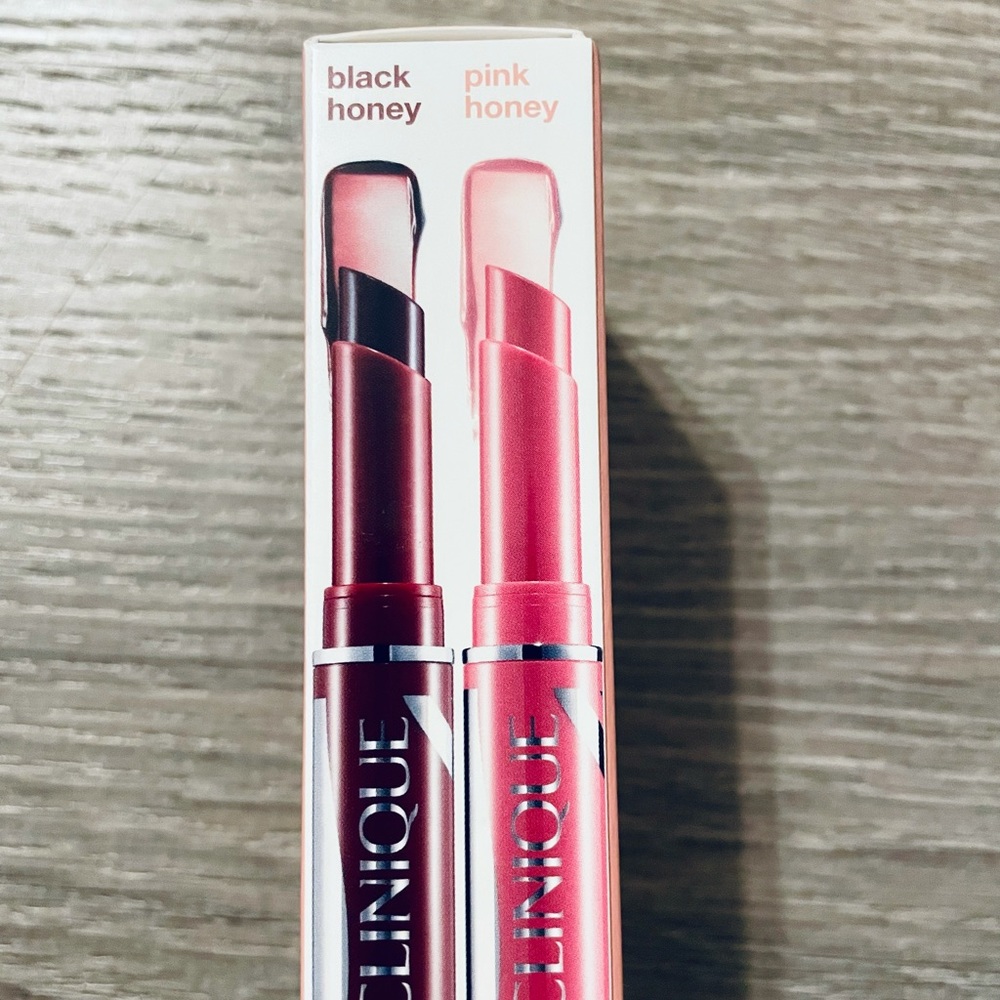 Clinique black honey almost lipstick set - Picture 3 of 3